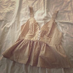 Wide strap peplum top.